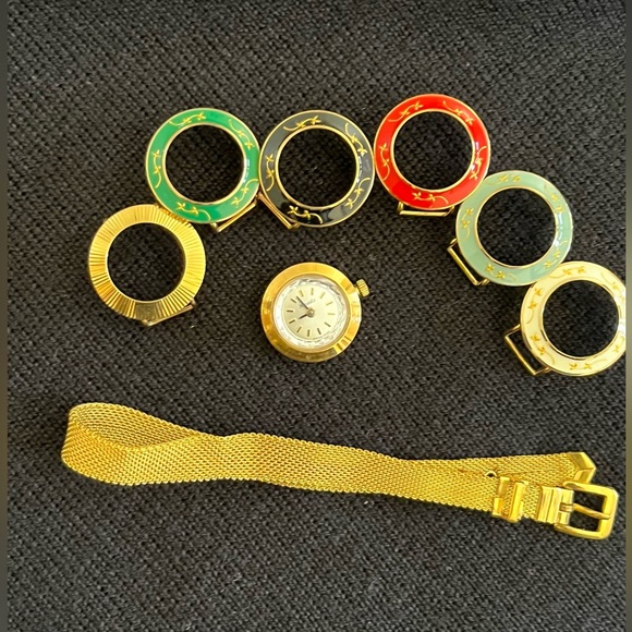 Watch - Picture 3 of 8